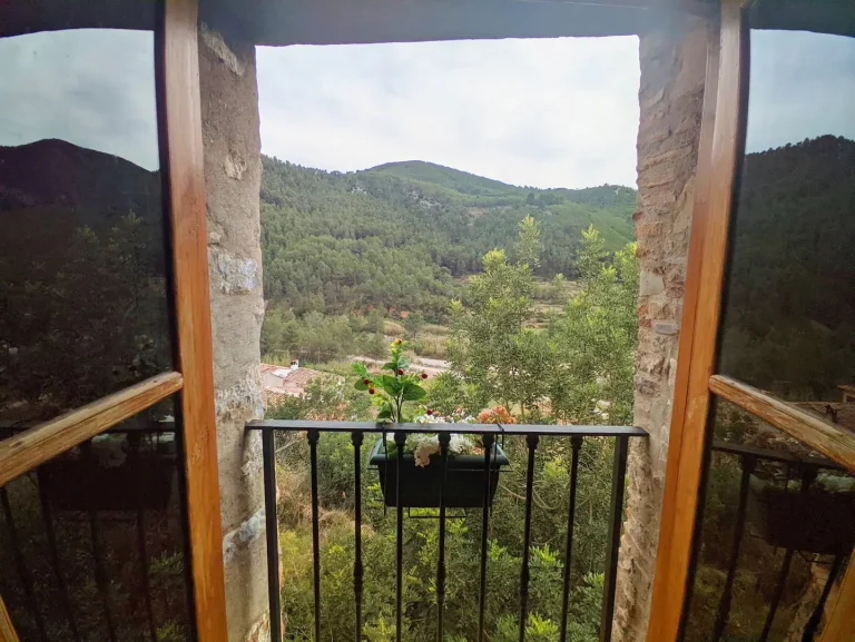 BALCON ZONA SALON DE ESTAR